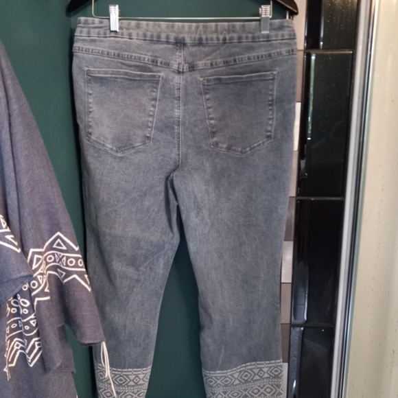 Tribal Jeans-Women's- SZ 14 - Picture 2 of 7